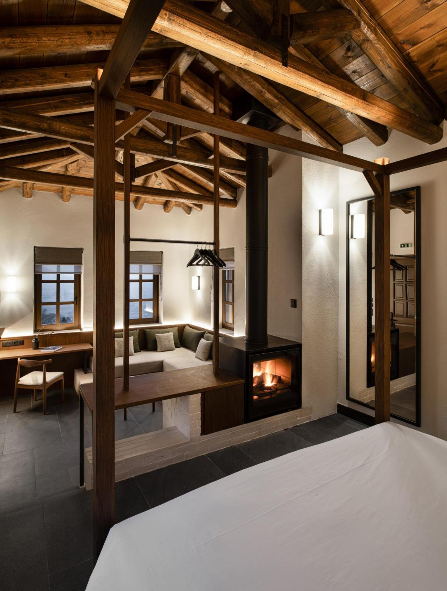 Unedo All Seasons Boutique Hotel بالايوس بانتليمون المظهر الخارجي الصورة